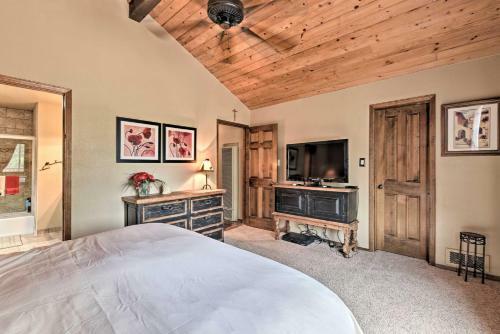 Spacious Angel Fire Getaway, 2 Mi To Slopes!