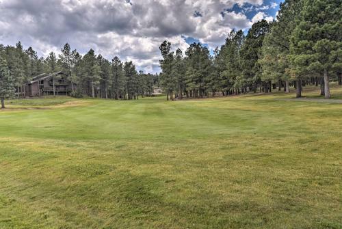 Apartamento Modern Mountain Retreat Ski, Golf, And Hike!