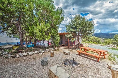 High Rolls Cottage With Mtn Views-8 Mi To Cloudcroft!
