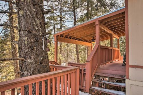 Rustic Cloudcroft Cabin With Deck-near Skiing And Fishing!