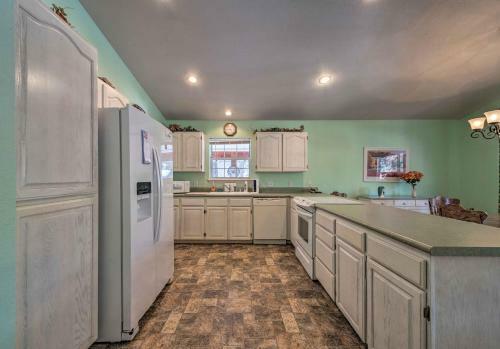 Pet-friendly Cabin - 5 Mins To Ski Cloudcroft Mtn!