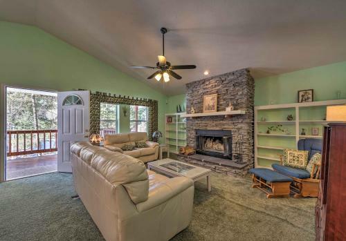 Pet-friendly Cabin - 5 Mins To Ski Cloudcroft Mtn!