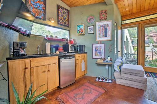 Apartamento Geometric Glorieta Studio On 11 Picturesque Acres!