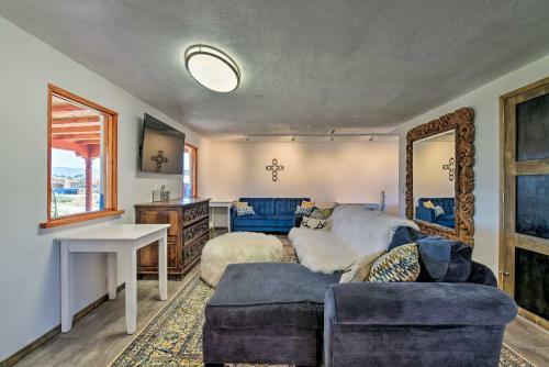 Apartamento Chic Studio With Grill - 25 Mins To Taos Ski Valley!