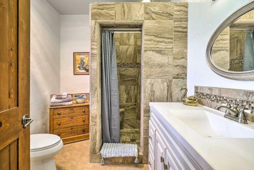 Adobe Home With Screened Patio - 3 Mi To Nmsu!