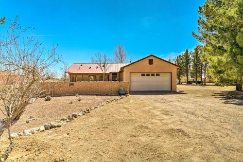 Adobe Home With Screened Patio - 3 Mi To Nmsu!