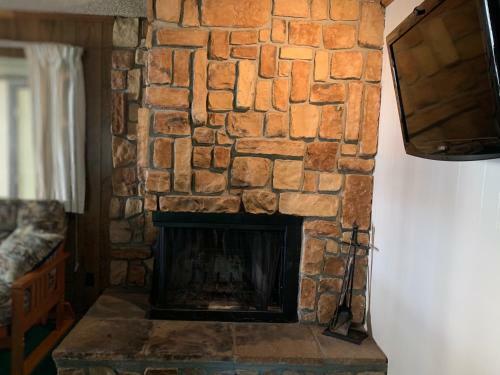 Hotel Ponderosa Lodge