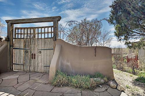 Apartamento Luxe 2-unit Hideaway - Historic Suite & Casita Duplex