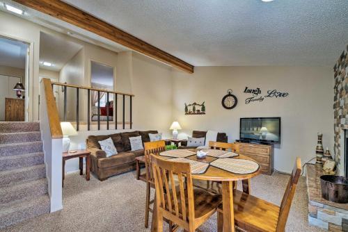 Apartamento Condo On Golf Course, 3 Mi To Downtown Ruidoso!