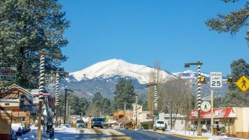 Sacony, Cabin At Ruidoso