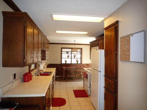 Timberline - Cozy Cabins Llc