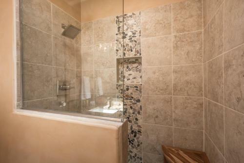 3 Bedroom - 20 Min. Walk To Plaza - Valle Del Sol