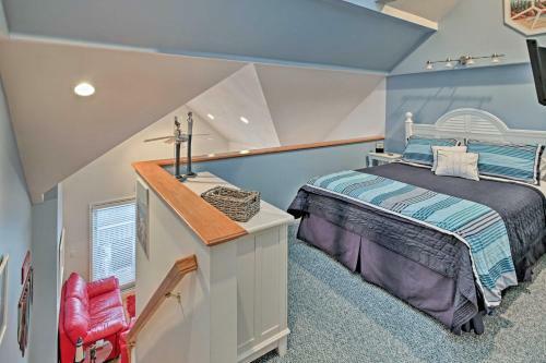 Townhome With Attached Boathouse On Alexandria Bay!