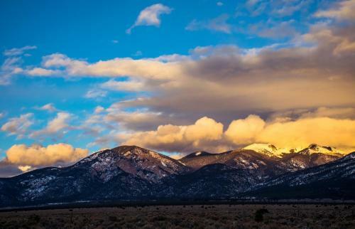 Apartamento Steps To Slopes! Designer Mountain-view Condo Condo