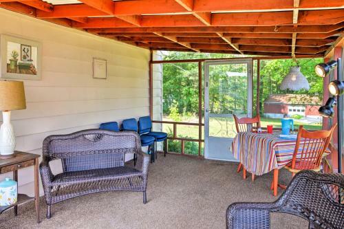 Mayfield Home With Private Dock On Lake Sacandaga!