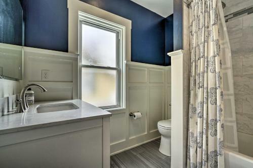 Modern, Comfortable Home, 2 Mi To Ub Campus!