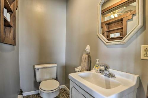 Family-friendly Cayuga Lake Retreat With Dock!