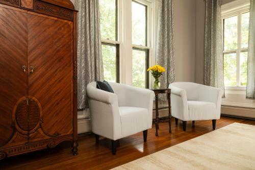 Bed & Breakfast Rosemont Inn