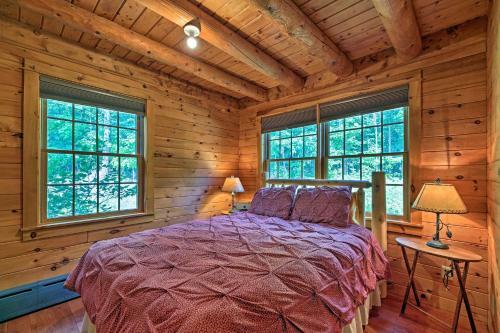 Stellar Wilmington House On 20 Wooded Adk Acres!