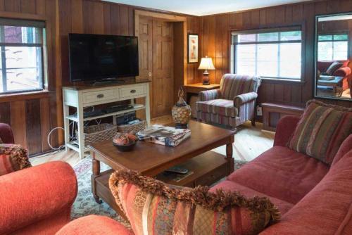 Celia's Retreat