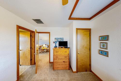 Askins Creek Cottage