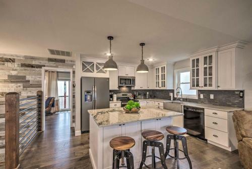 Ski-in And Ski-out Beech Mountain Cabin With Deck!