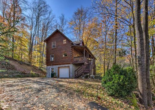 Beech Mountain Hideaway About 3 Miles To Ski Resort!