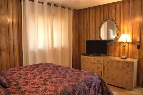 2102 - Silver 2 Bdrm - 1000 Sf Sleeps 4