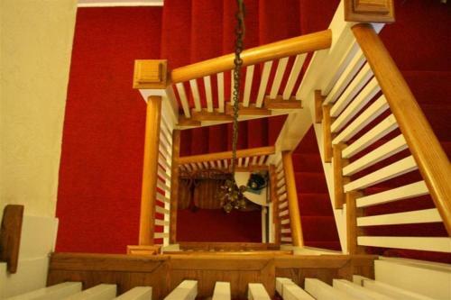 Hotel Red Rocker Inn