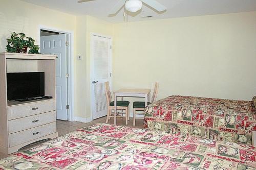 2402 Villa
