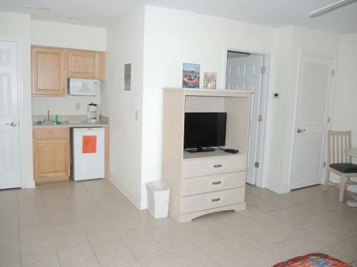 3008l Home