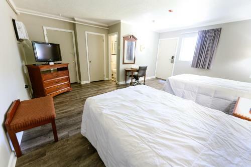 Oaks Motel Greensboro Nc