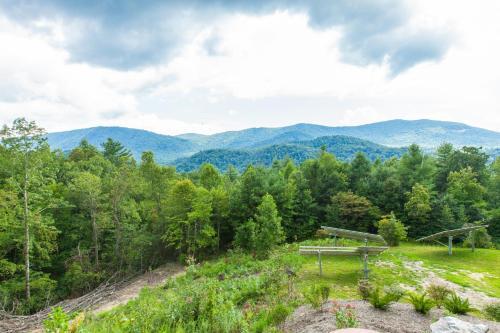Mountain-view Cabin Retreat With Hot Tub & Firepit Cabin
