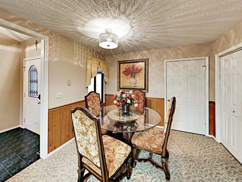 Dogwood House Home