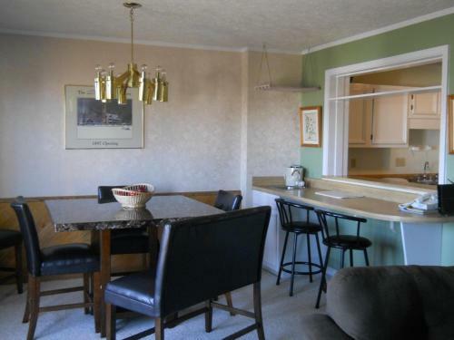 Sugar Ski & Country Club Unit 313