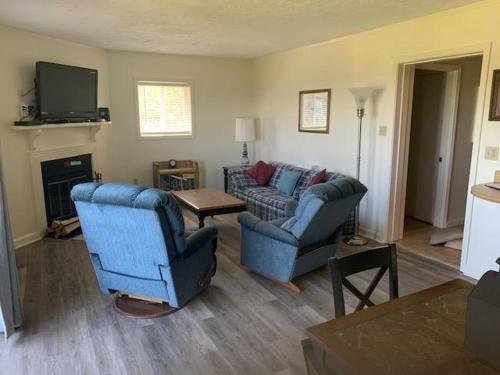 Sugar Ski & Country Club Unit 416