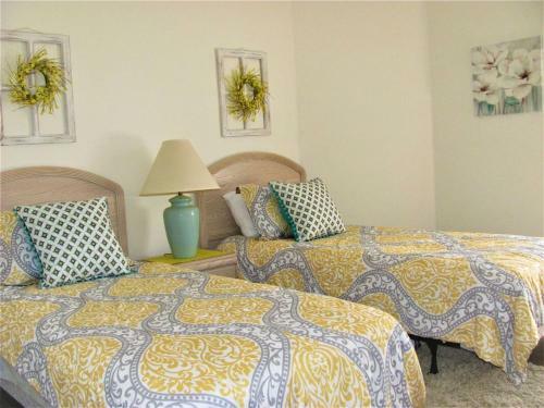 Sandpiper Pet Friendly Villa's By Sloane Realty Vacations