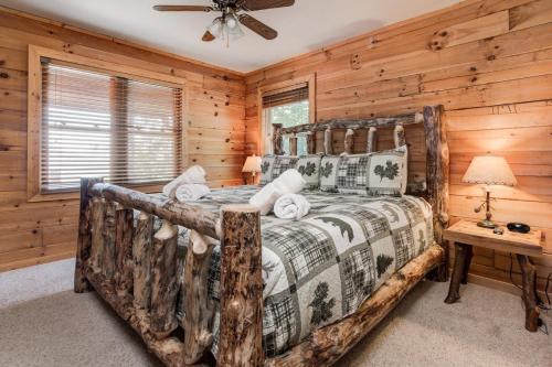 Daze Off Cabin Cabin