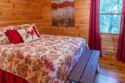 4 Bed 4 Bath Vacation Home In Sylva I