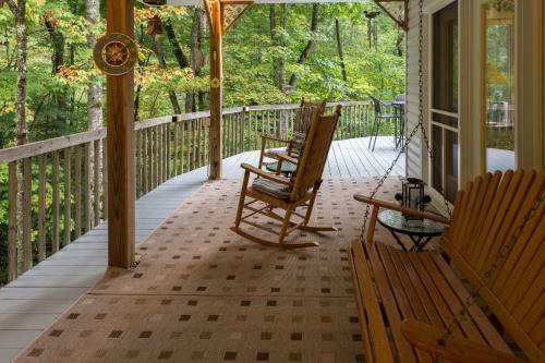 2 Bed 2 Bath Vacation Home In Whittier I