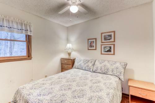 2 Bed 1 Bath Vacation Home In Whittier
