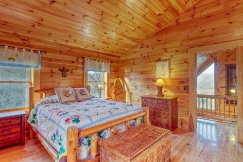 3 Bed 3 Bath Vacation Home In Whittier
