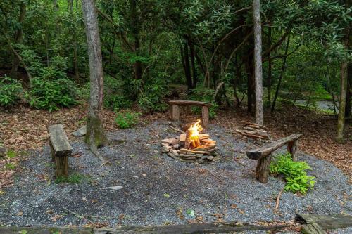 Creekside Bunkhouse