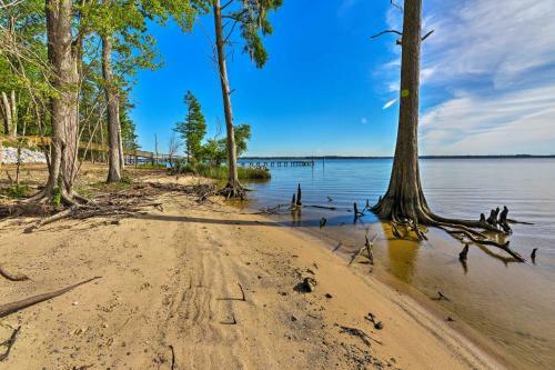 Riverfront Blounts Creek Home With Dock And Beach!