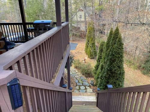 Holly Hill Lodge Home