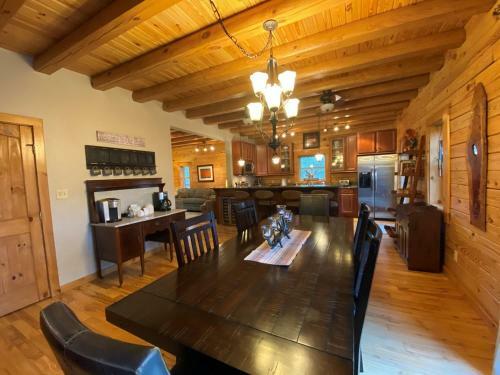 Holly Hill Lodge Home