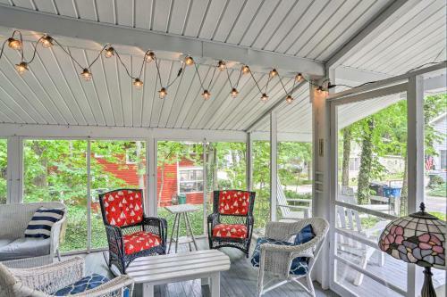 Spacious Lakeside Cottage - 2 Miles To Marblehead!