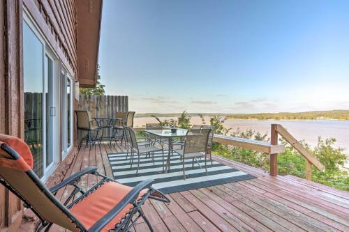 Family Cabin With Deck And Grand Lake Views!