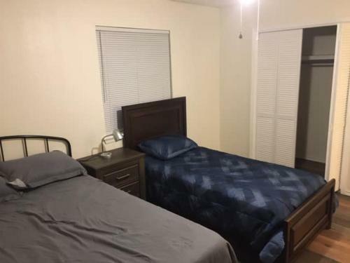 Two-bed One-bath Downstairs Close To Fort Sill!