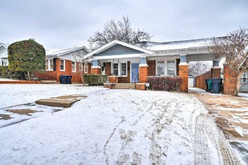Pet-friendly Okc Home, 3 Miles To Downtown!